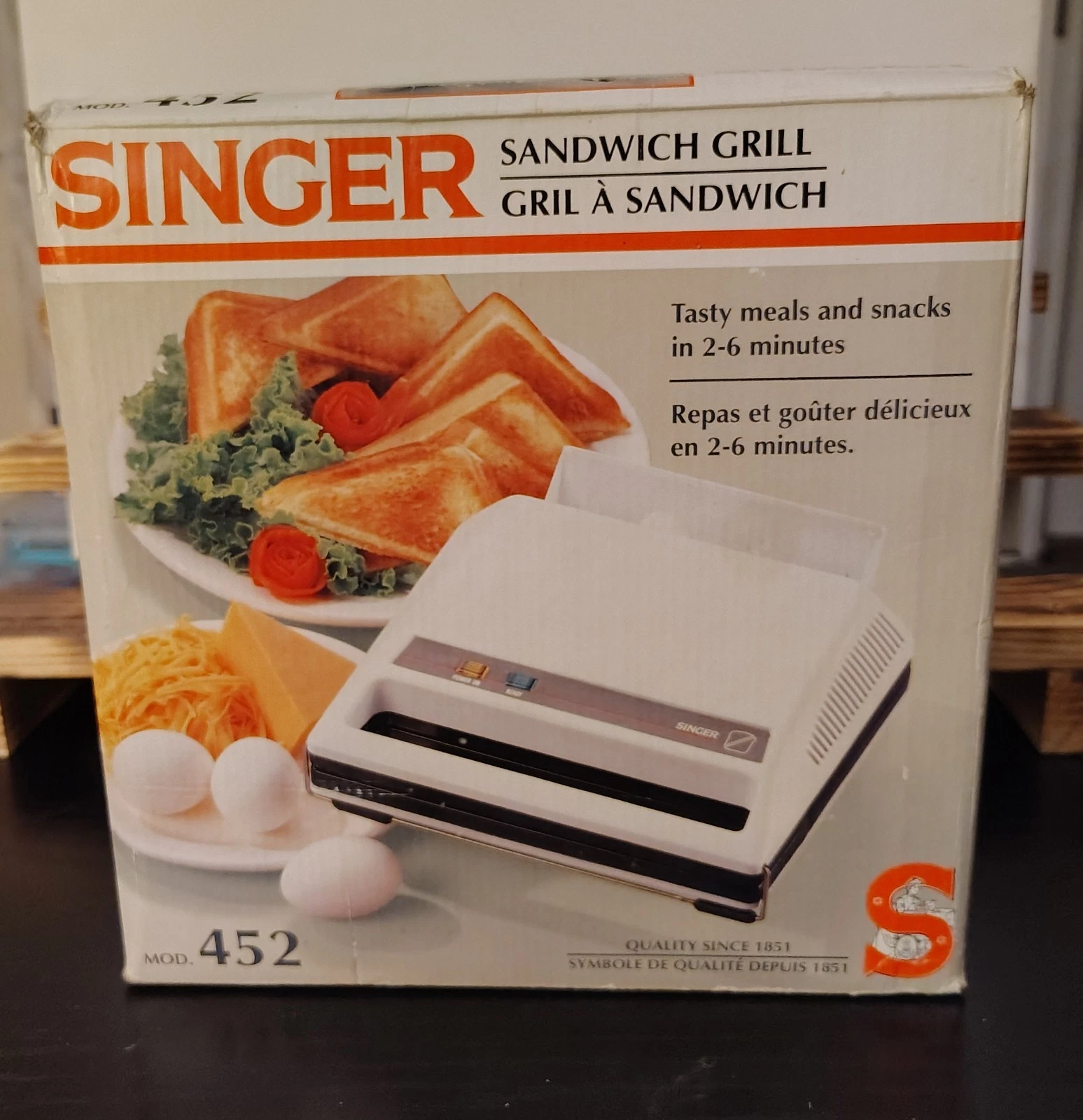 Vintage Singer Sandwich Grill Press Pocket Sandwiches Non stick
Opens in a new window or tab