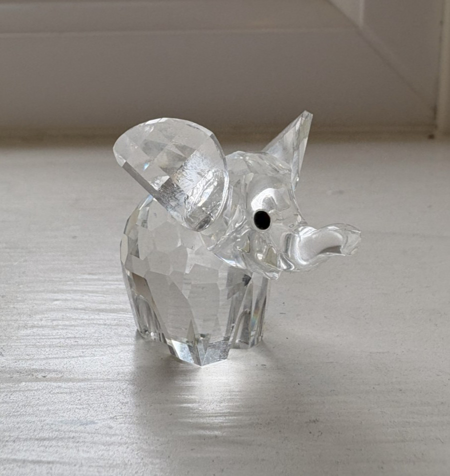 Swarovski Crystal Baby Elephant - 015169 Retired - (Repaired)