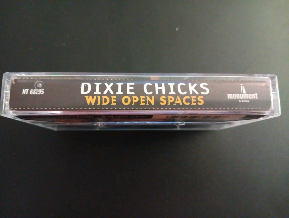 Dixie Chicks "Wide Open Spaces" Cassette Tape 1998 Monument EUC - Image 3 of 4