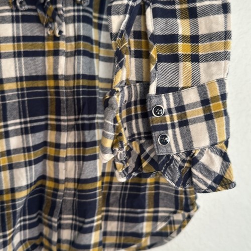 CAbi Seattle Plaid Flannel Shirt Ruffle Button Up Cowgirl Farmer Western Fall - Picture 5 of 7