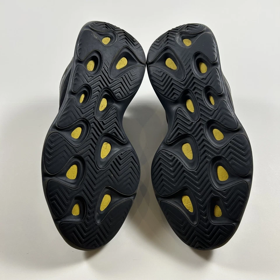 Adidas Yeezy 700 Alvah Mens Size 11 Black/Grey Kanye Ye (Missing Insoles) - Image 4 of 4