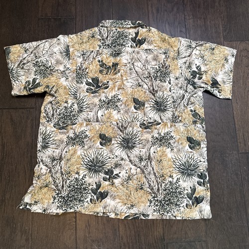 Game Guard Men’s Two XL Camo Cactus Short Sleeve Shirt - Picture 5 of 5