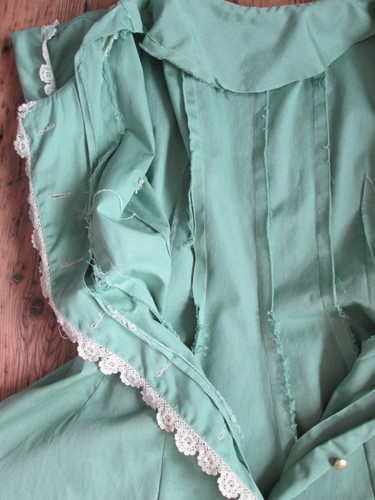 Hermoso Vestido Simple Vintage Hecho a Mano Años 50 Pequeño 26" Cintura Línea A Encaje Completo - Imagen 10 de 24
