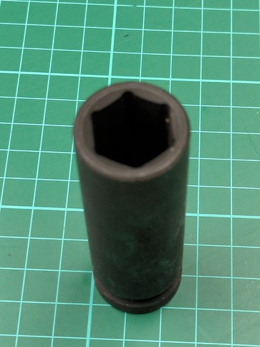 Expert By Facom E113607 1/2″ Drive, 17mm, 6 Point, Long / Deep Impact Socket - Picture 2 of 5