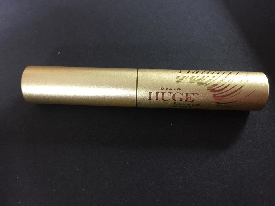 Stila Stay Todo el Día Impermeable Líquido EyE Delineador y Stila Enorme Rímel Negro 2 piezas NUEVO Foto 3 de 4