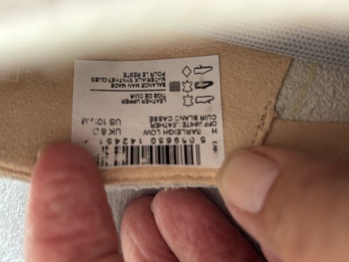 Clark’s Cream Loafers In Kid Soft Leather. Size 8 ( Please Read Description) - Picture 6 of 9