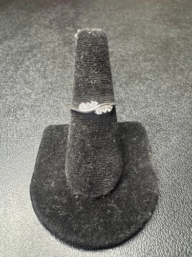 VINTAGE 925 Sterling Silver Fine Wave Ring SZ 7