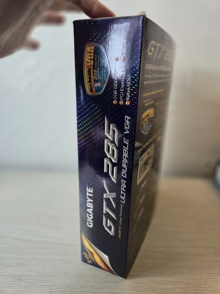 NEW Vintage Gigabyte GTX 285 Graphics Card 2oz Copper PCB Nvidia GeForce - Image 4 of 4