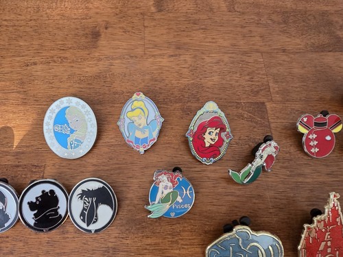 Vintage Disney Pin Lot 49 WDW Trading Pins Vintage Mitte 00er Anfang 2010er - Bild 13 von 24