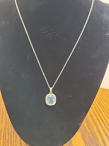 Aquamarine Avon Necklace Vintage - Picture 4 of 6