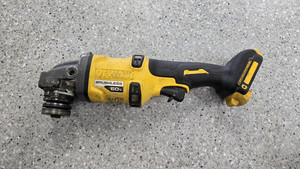 DeWalt DCG418B FLEXVOLT 60V MAX 4-1/2" - 6" Grinder (Tool Only)