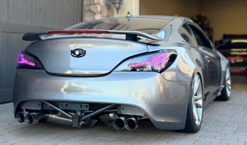 High-Gloss Carbon Fiber Emblem Set For Hyundai Genesis - Sleek & Stylish Upgrade - Picture 6 of 7