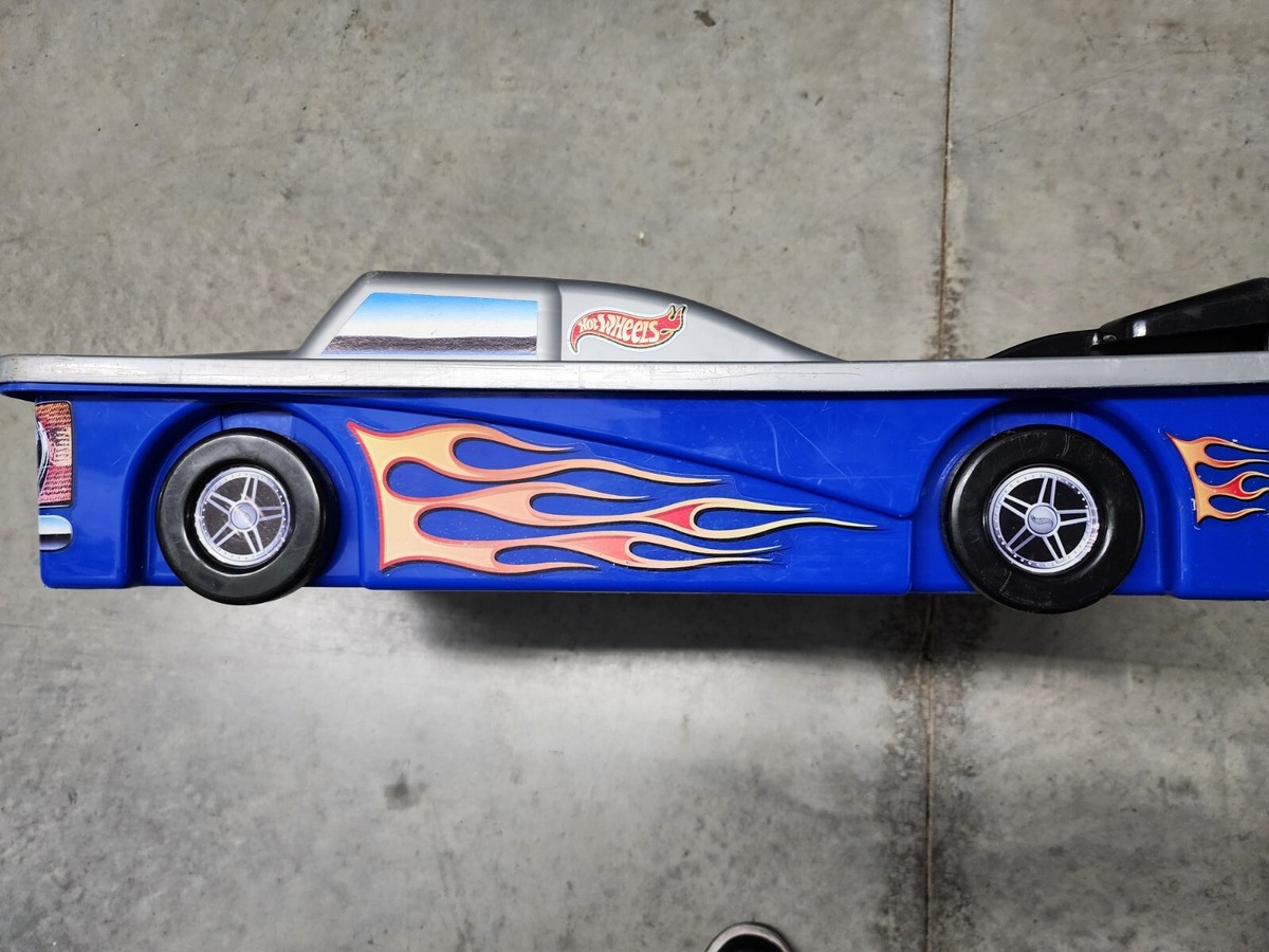 Mattel Hot Wheels Hide Away Car Toy Box Chest Under Bed Storage 28.5 x18.5 7.5