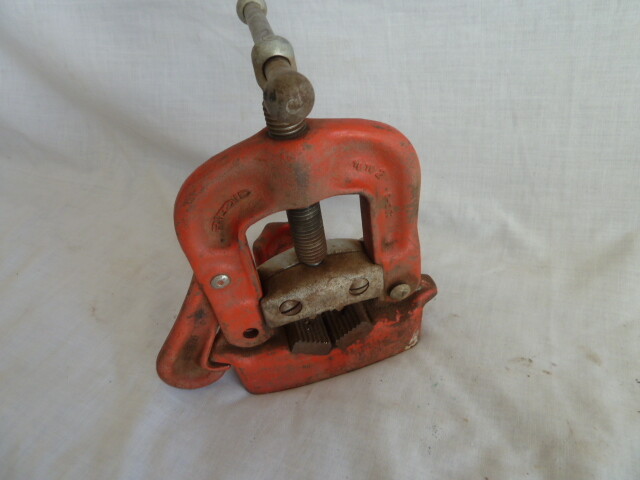 Ridgid B Y 5 Vise Yoke Bench Clamp 1 8 To 5 5 Inch For Sale Online Ebay