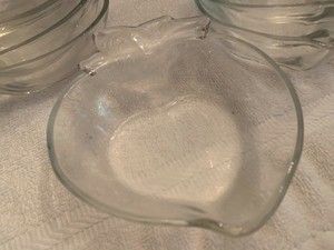 Collectible-Decorative-Glass-Peach-Shaped-Bowls-Set-of-8