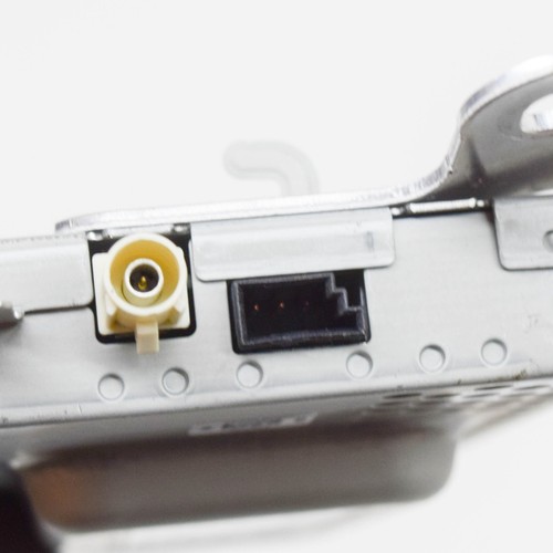 TESLA MODEL 3 AWD Radio FM HD Receiver ECU Control Unit 1079755-00-D 2020 - Picture 5 of 6