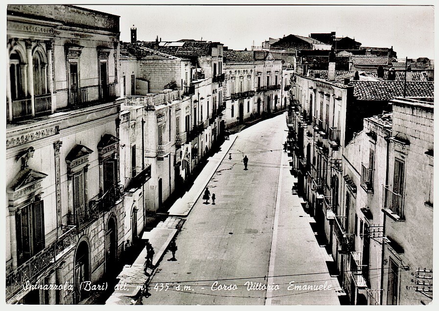 Foto 1 di 2