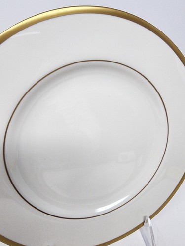 PICKARD RICHMOND WHITE SALAD PLATE - 8 1/4"  - New  - Picture 4 of 7