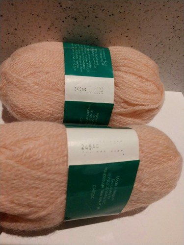 REYNOLDS Lot of 2(50g Balls) of  "Town & Country"  C#249~ Light Pink - Picture 8 of 8