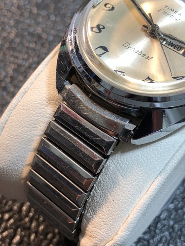 Vintage Timex Electric Dynabeat Watch Men’s Silver Tone Day/Date New Battery - Picture 21 of 24