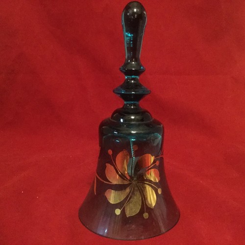 Konvolut 4 Glocken 3 Bleikristall 1 aus West Germany + 1 blau mit Blumenmuster - Bild 12 von 12