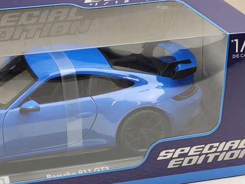 Maisto Special Edition 1:18 Scale Porsche 911 GT3 Diecast Car Model - Blue - Picture 3 of 5