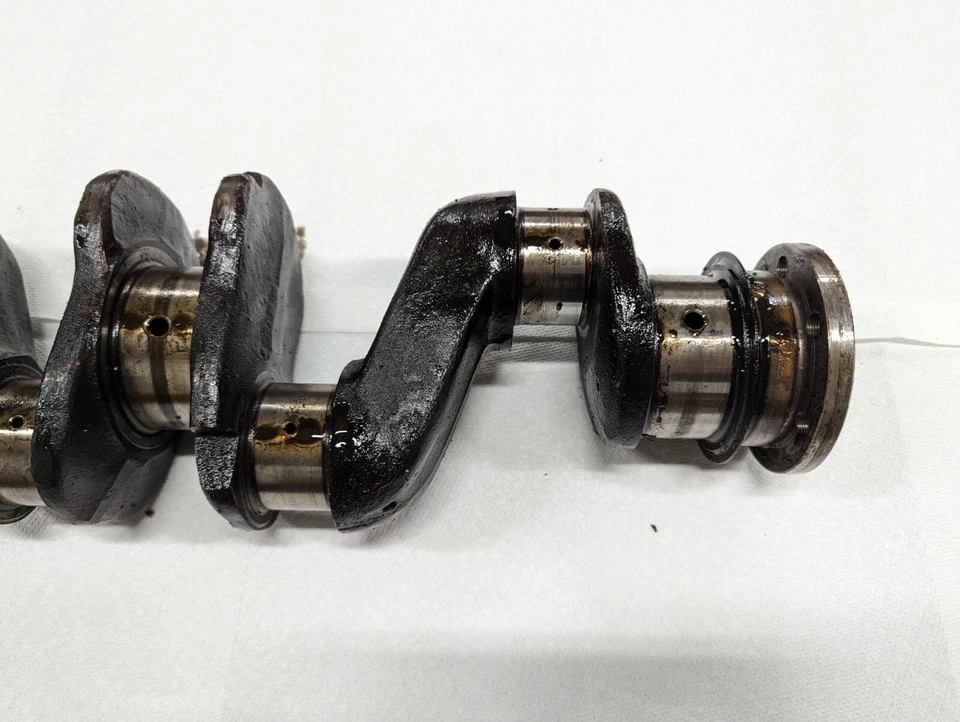 Mercedes Benz W121 4 Cylinder Crankshaft  Ponton 190B M121.920  Gas Petrol 1959 - Image 3 of 4