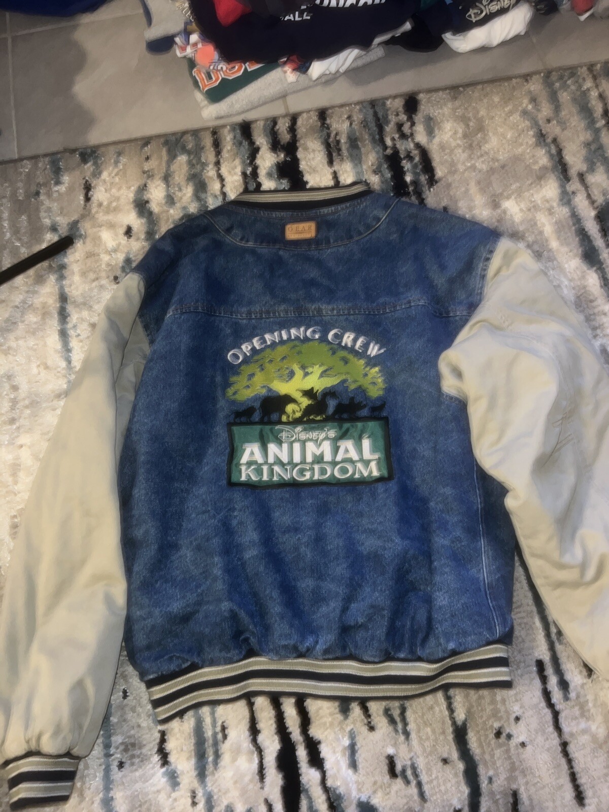 Picture 1 of 5