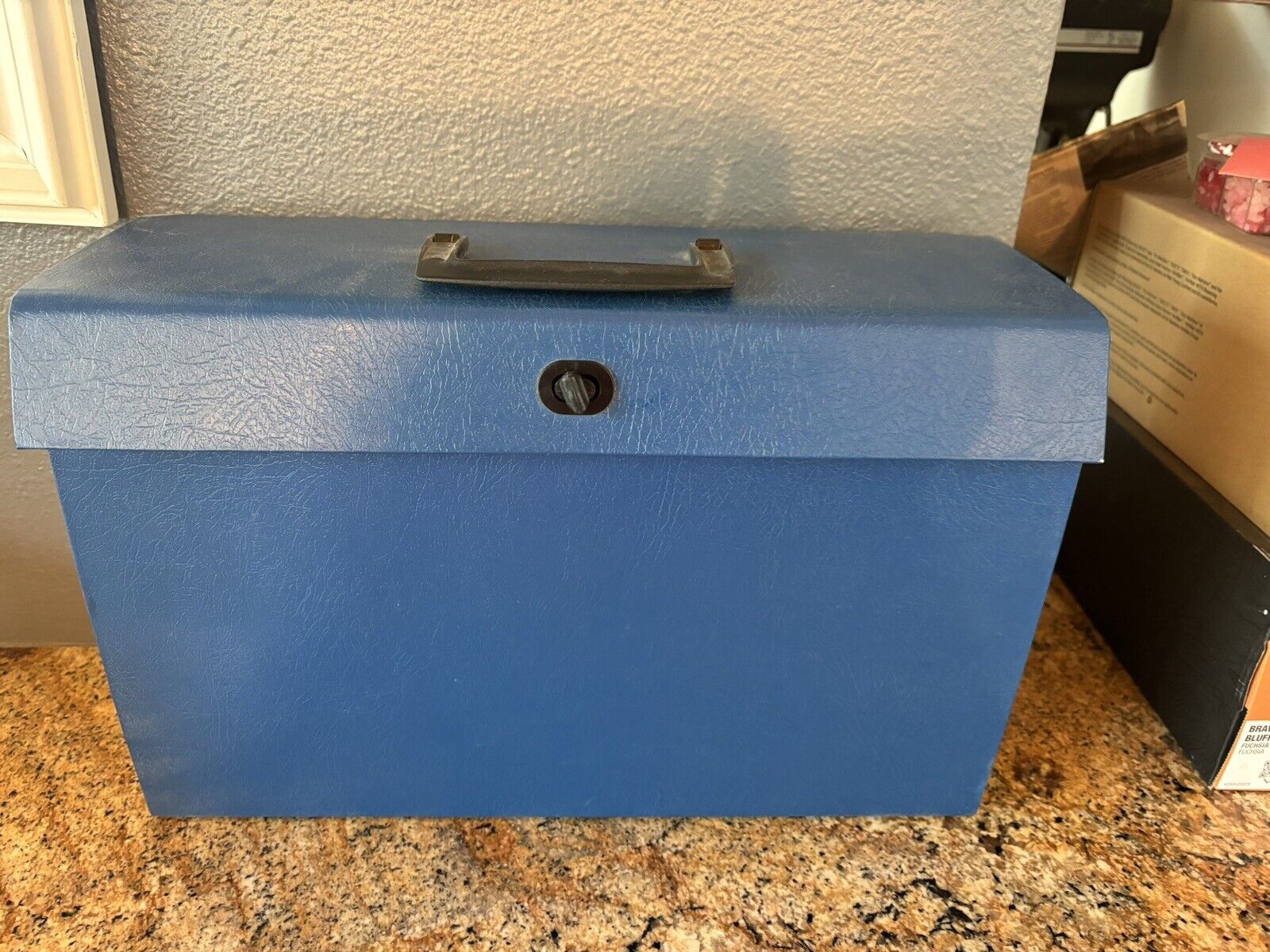 Picture 1 of 5