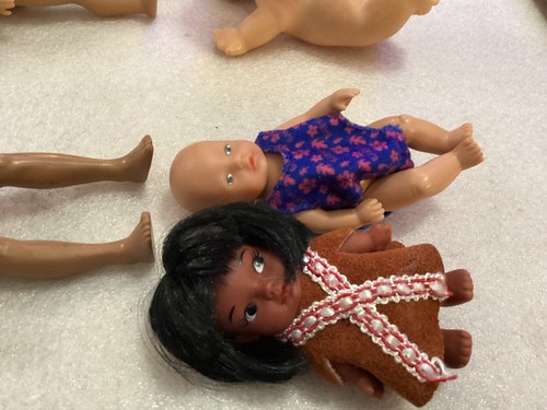 7 VINTAGE DOLLS VARIETY OF DOLLS - Picture 16 of 16