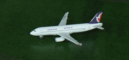 Air Macau Airbus A320 Reg: CS-MAE Herpa 1:500 Diecast Models OG - Picture 3 of 4