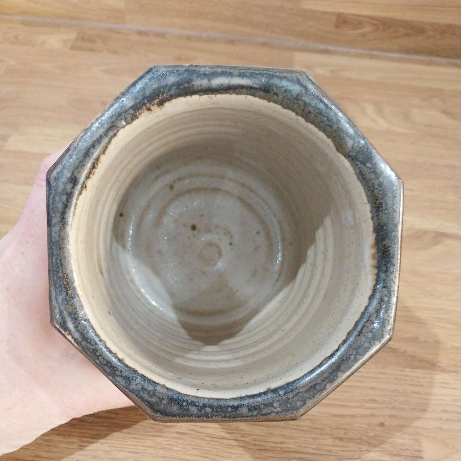Picture 15 of 24