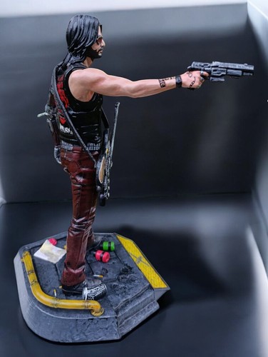 Figura Fanart Johnny Silverhand Pintado con aerografo 9.8 inch - Picture 6 of 7