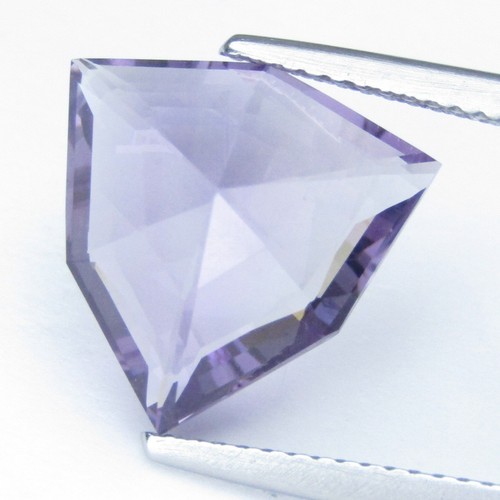 5.20Cts Stunning Natural Amethyst Trillion Precision Cut Collection Gemstone - Picture 2 of 5