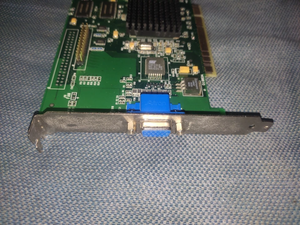 Creative 3D Blaster CT6760 PCI 3dfx Voodoo Banshee 16Mb Video Graphics Card - Immagine 3 di 4