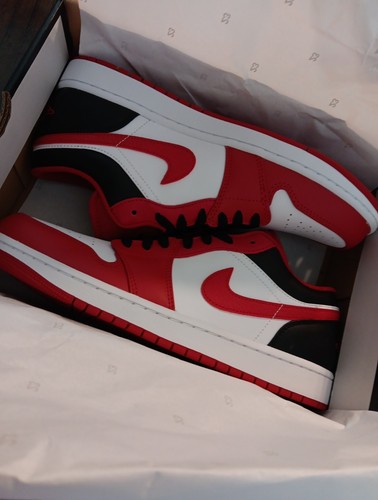 Nike Jordan 1 Low White / Gym Red Black 553558-163 Men's Size 10.5 - Picture 6 of 7