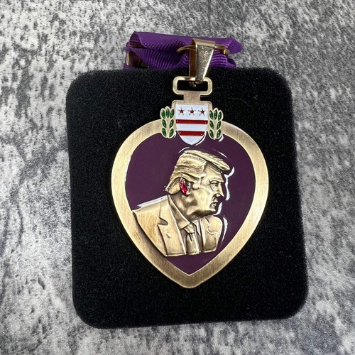 President Trump Purple Heart Tribute Medal - Bild 3 von 7