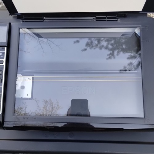 Epson Stylus NX400 All-In-One Inkjet Printer Copier  - Picture 7 of 24