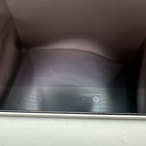 Apple Usado Macbook Pro 13" OEM LCD A1708 - Imagen 6 de 9