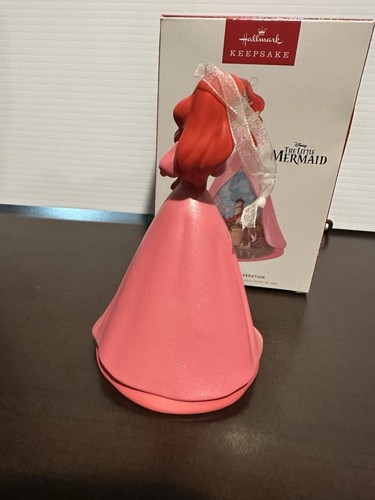 Hallmark 2022 Disney Princess The Little Mermaid Ariel Ornament - NIB - Picture 4 of 14