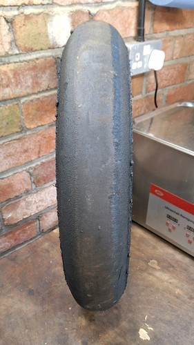 Dunlop Radial KR106 -2 Slick Part Worn Front Tyre 120 70 17 MS2 Scrub FREE POST - Picture 2 of 17