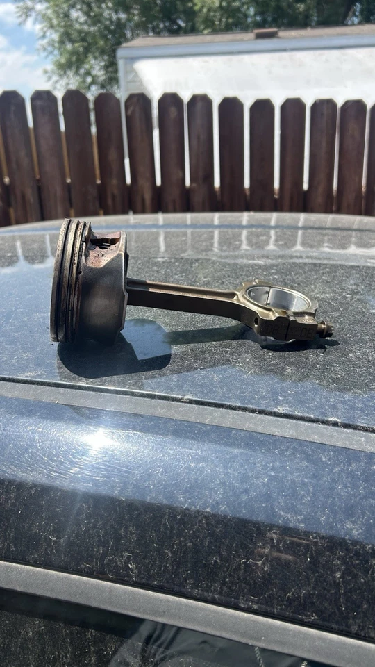 Pistón con varilla 6,2 L Chevrolet Camaro SS 2010-2014 4,065" LS3 Foto 2 de 3