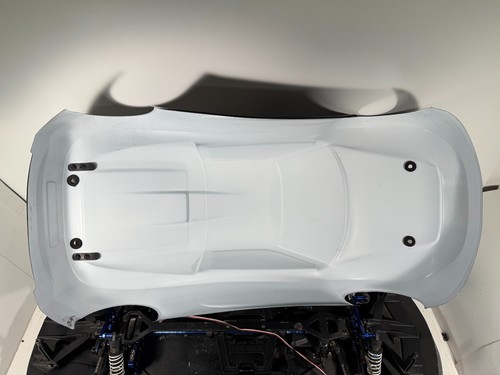 USED TRAXXAS XO-1 V2 1/7 4WD ON-ROAD SUPERCAR ROLLER SLIDER CHASSIS UPGRADES - Picture 6 of 24