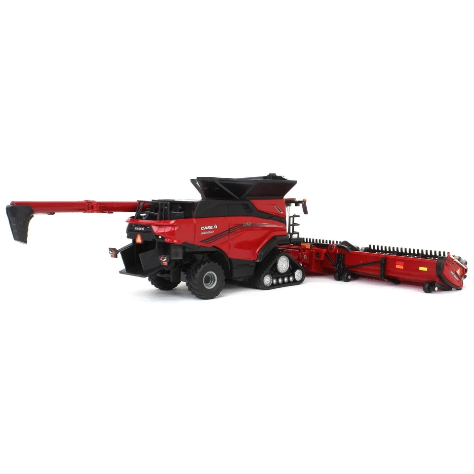 ERTL 1/64 Case IH AF11 Combine Tractor 2024 Farm Show Prestige Collection 44352 - Image 3 of 4