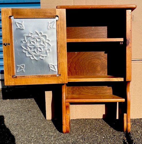 Vintage Primitive Wandschrank Blech Tür Massivholz Rustikal Bauernhaus Regale 29" - Bild 9 von 12