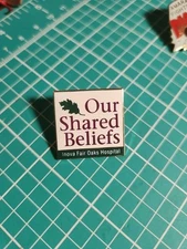 Vtg Inova Fair Oaks Hospital Gold Tone Lapel Pin
