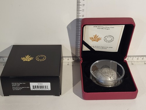 (L1127)  2018 Canada  1.5oz  Lest We Forget  Helmet Shaped  Silver $25 Coin - Picture 1 of 7