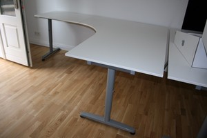 Ikea Galant Schreibtisch Weiß Eckschreibtisch Höhenverstellbar Ikea Galant Schreibtisch Weiss Eckschreibtisch Hoehenverstellbar