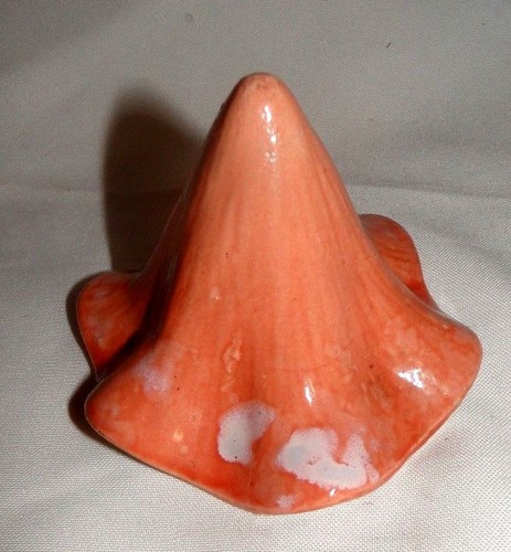 Small Ceramic Tippy Toadstool/Mushroom on Spring Garden Decor-Various Colors - Picture 17 of 47