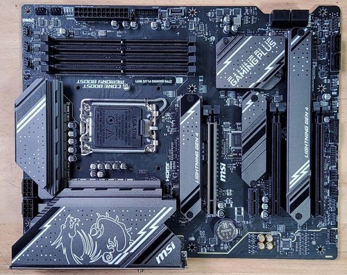 MSI Z790 GAMING PLUS WIFI-AMZ Gaming Motherboard (LGA 1700, DDR5, Wi-Fi 6E, ATX) - Zdjęcie 2 z 4